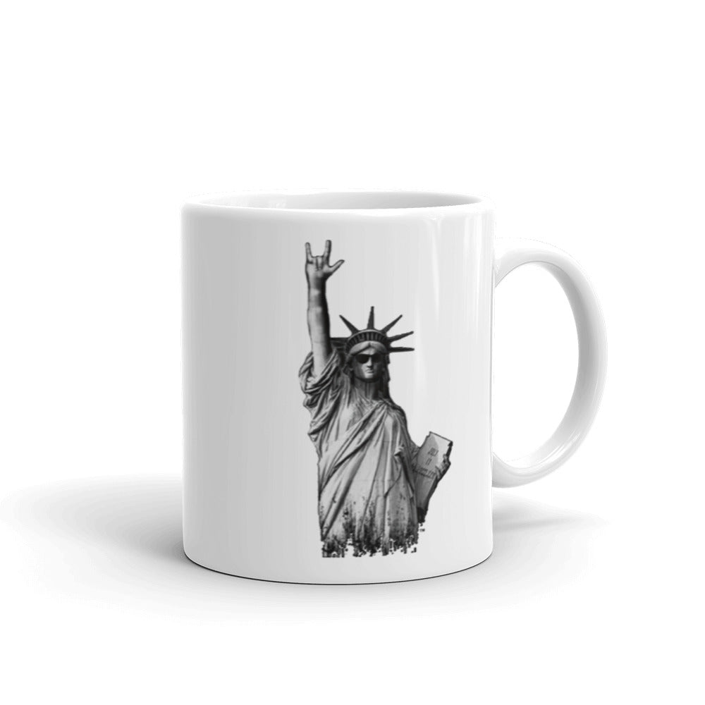 White Glossy Mug (Statue of Liberty)